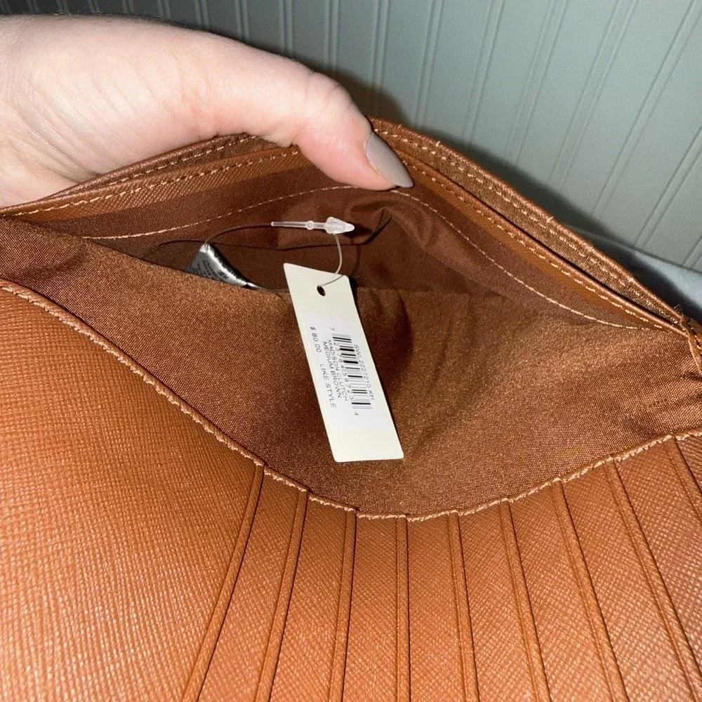 NWT FOSSIL Madison Clutch Brown Pebbled Leather Bi-fold Wallet Card Holder